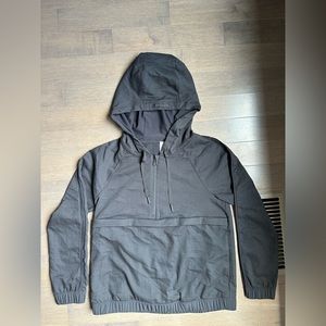 Lululemon half zip jacket, size 6